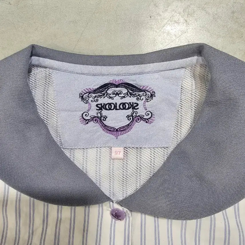 [BUNJANG] Used School Uniform Short-Sleeve Shirt (Size 97) / 중고여성 교복반팔셔츠 사이즈 97
