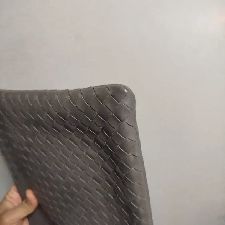 [BUNJANG] Bottega Veneta Woven Leather Clutch (Large) / 상태좋은 보테가베네타 짜임가죽 클러치 라지사이즈