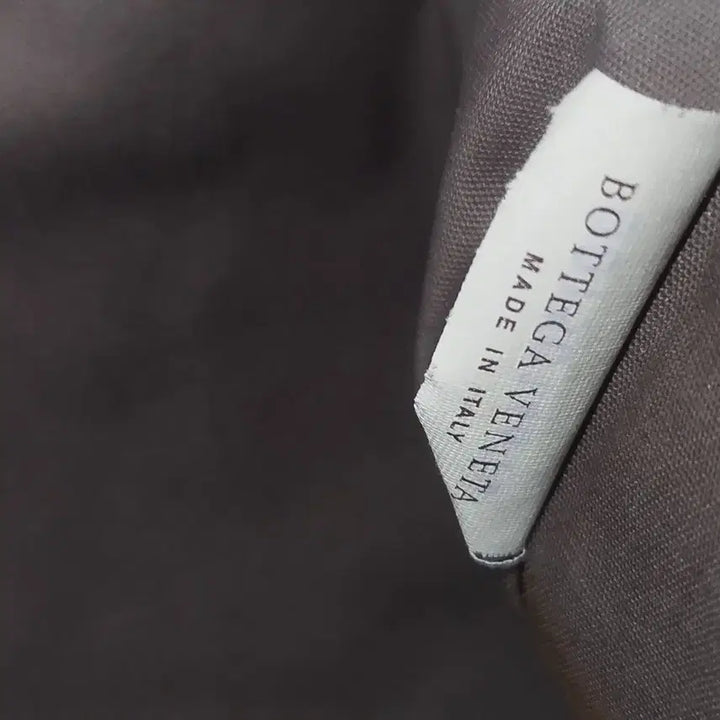 [BUNJANG] Bottega Veneta Woven Leather Clutch (Large) / 상태좋은 보테가베네타 짜임가죽 클러치 라지사이즈
