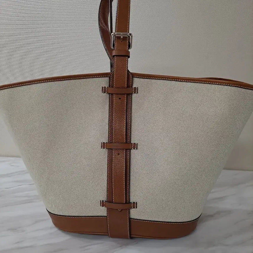 [BUNJANG] Pepper Yoon Yoon Two-Way Shopper Bag / 페퍼윤윤 투웨이 쇼퍼백