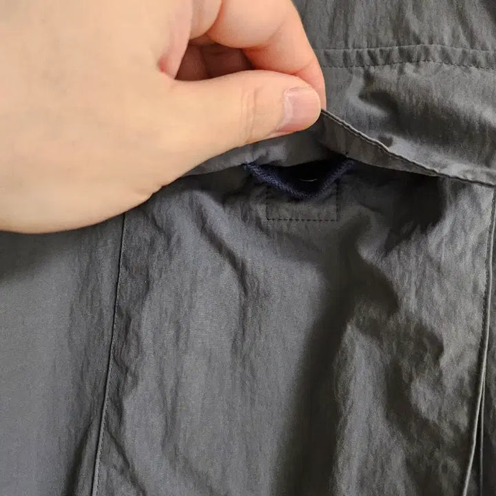 [BUNJANG] Sakai Taslan Nylon Woven Sweatshirt / 사카이 타슬란 나일론 우븐 맨투맨