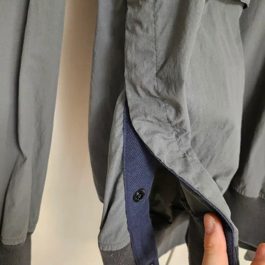 [BUNJANG] Sakai Taslan Nylon Woven Sweatshirt / 사카이 타슬란 나일론 우븐 맨투맨