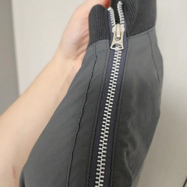 [BUNJANG] Sakai Taslan Nylon Woven Sweatshirt / 사카이 타슬란 나일론 우븐 맨투맨