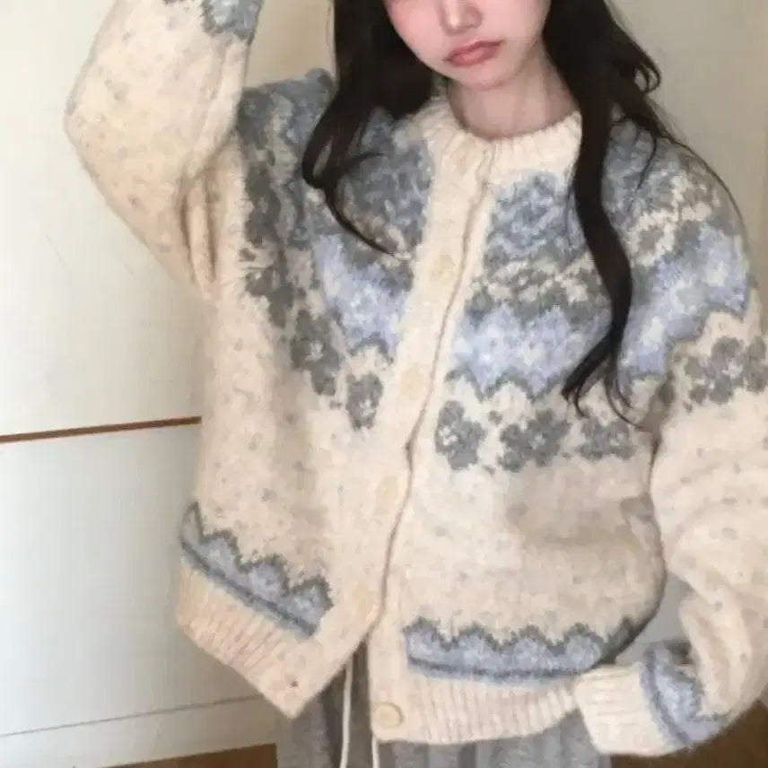 [BUNJANG] Nordic Pattern Hooded Cardigan / 눈꽃 노르딕 패턴 후드 가디건