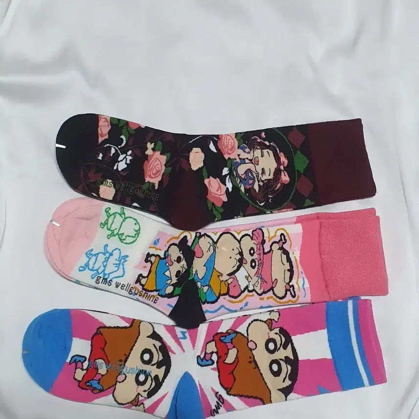 [BUNJANG] Character Socks / 개당가격이예요~ 와인색 핑크 블루 귀여운 캐릭터 양말