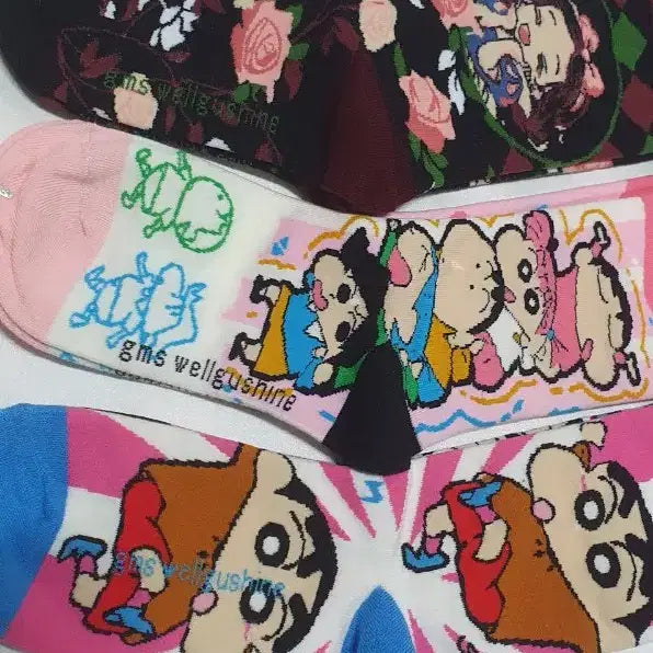 [BUNJANG] Character Socks / 개당가격이예요~ 와인색 핑크 블루 귀여운 캐릭터 양말