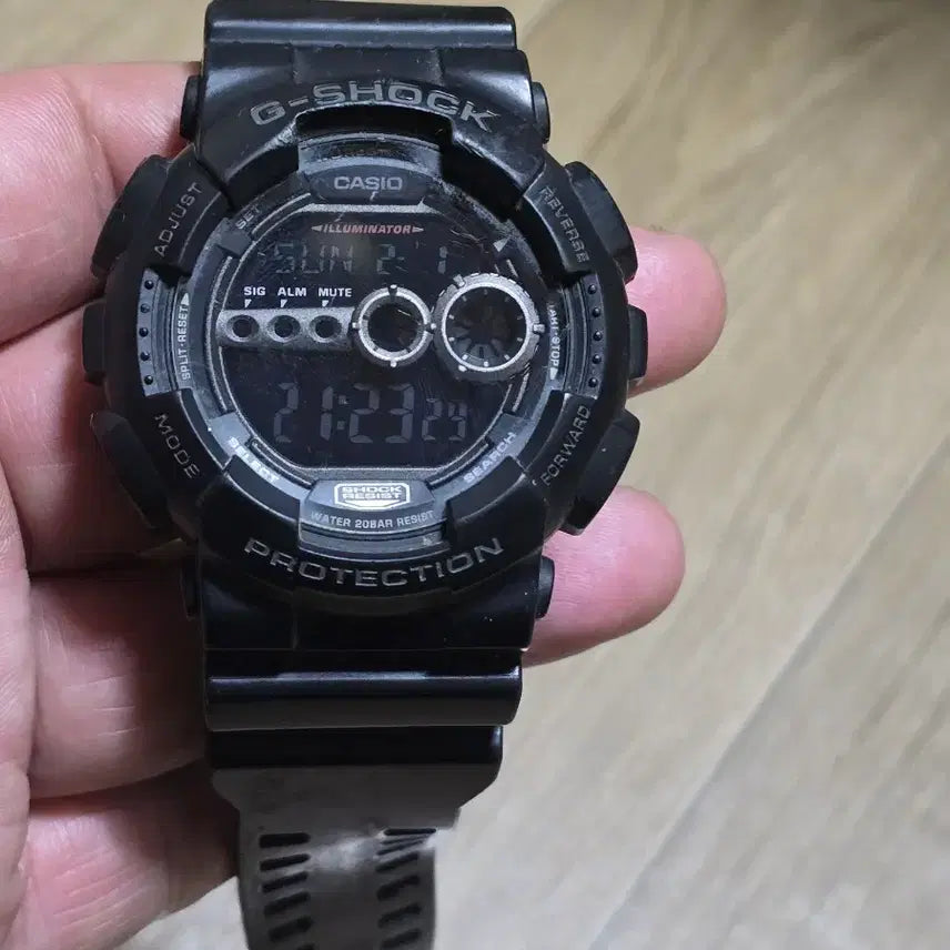[BUNJANG] Casio G-Shock GD-100 Black Watch / 카시오 지샥GD-100 블랙 손목시계