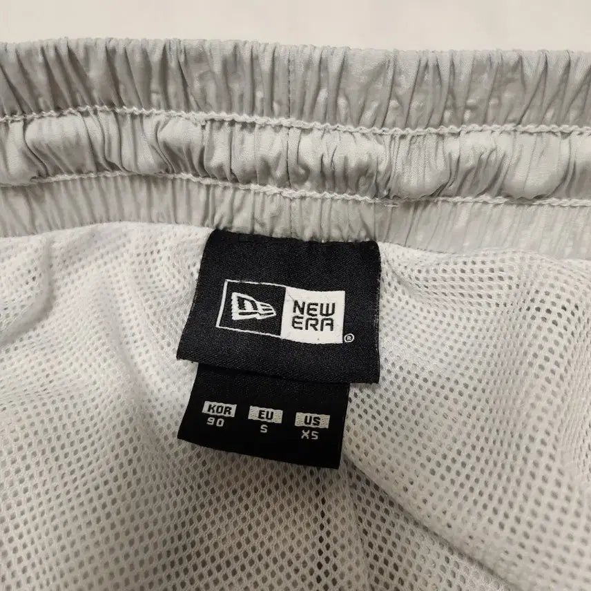 [BUNJANG] New Era Woven Shorts / 뉴에라 우븐 숏 팬츠 반바지