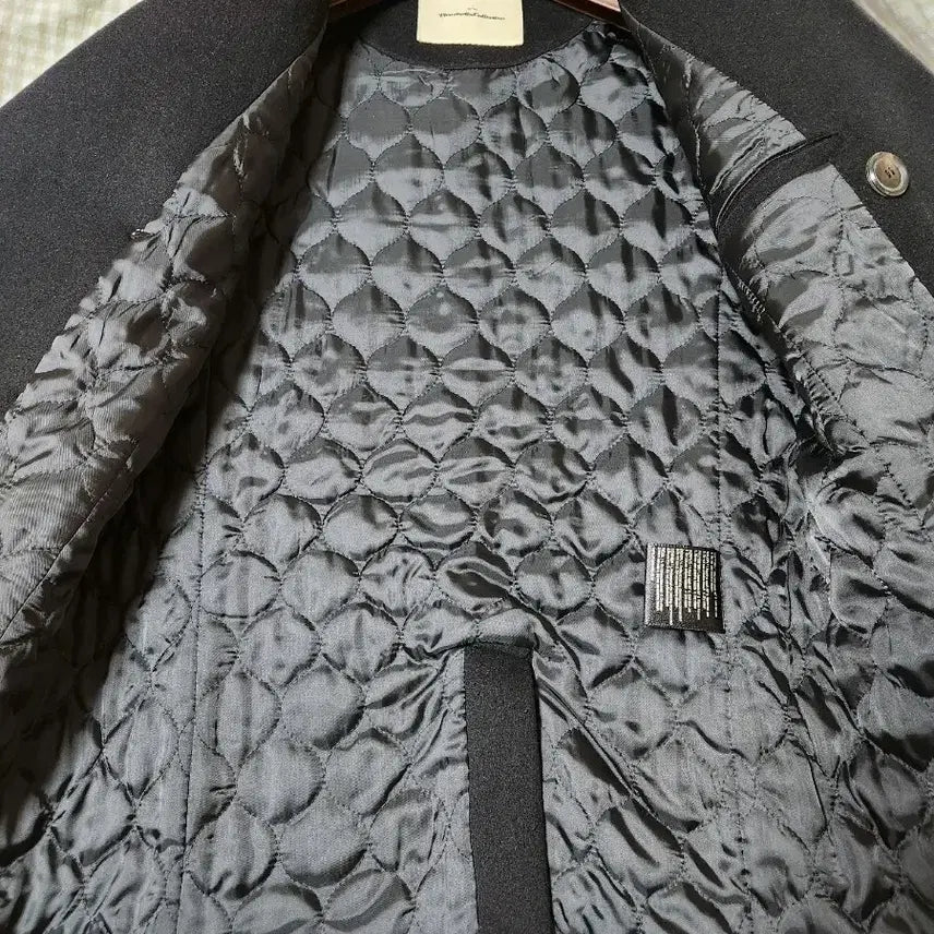 [BUNJANG] VIVASTUDIO Pea Coat Jacket / 비바스튜디오 피코트 자켓