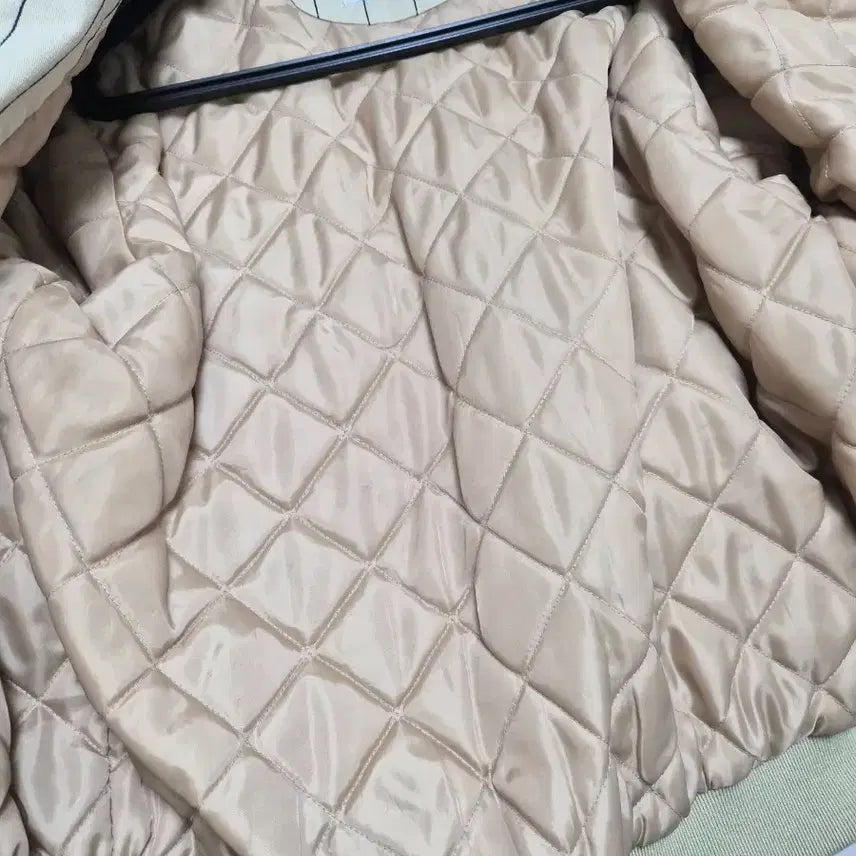 [BUNJANG] Supreme Pinstripe Varsity Jacket Tan M / 슈프림 최고 핀스트라이프 바시티 탄 M사이즈