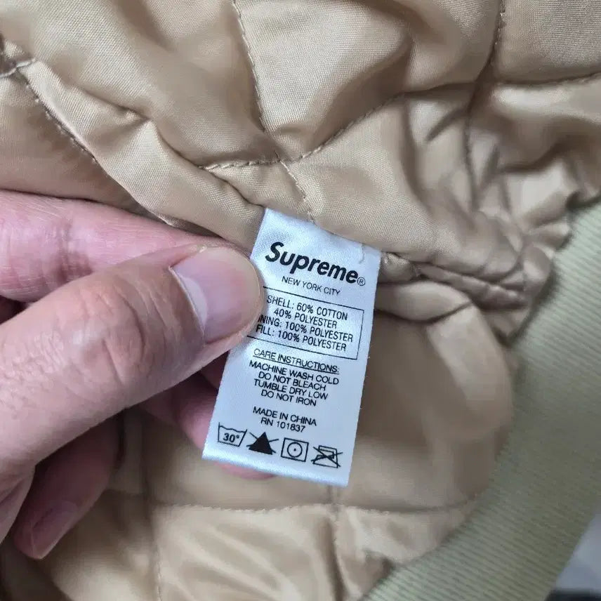 [BUNJANG] Supreme Pinstripe Varsity Jacket Tan M / 슈프림 최고 핀스트라이프 바시티 탄 M사이즈