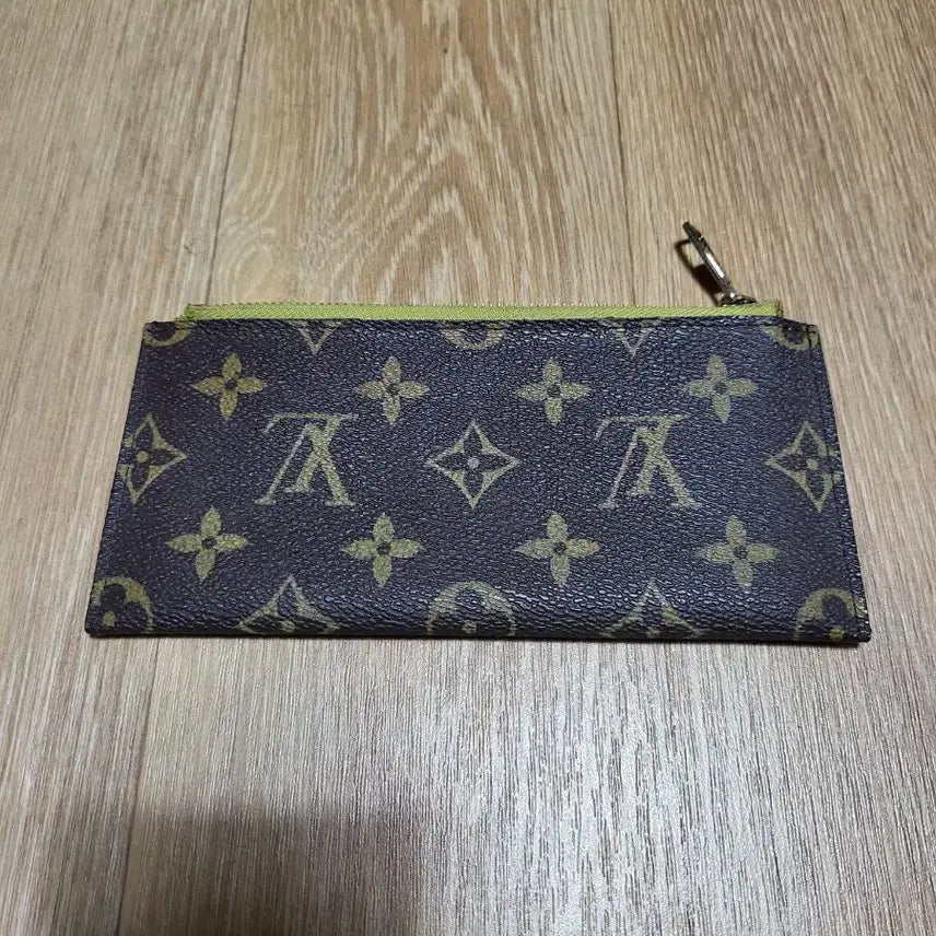 [SOLD OUT] 남녀공용 루이비통 파우치 동전지갑 카드지갑 클러치백