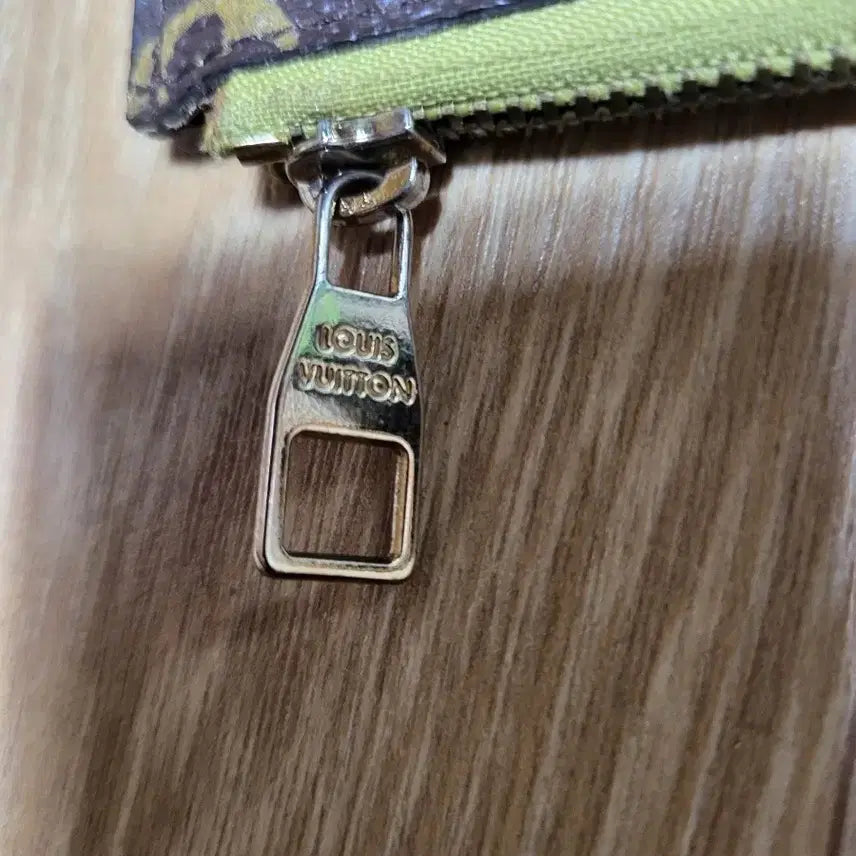 [SOLD OUT] 남녀공용 루이비통 파우치 동전지갑 카드지갑 클러치백
