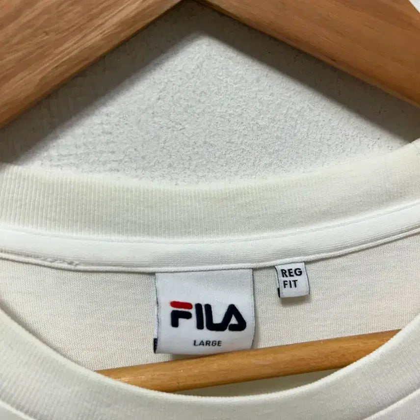 [SOLD OUT] 휠라 FILA 로고 반팔 티셔츠 화이트 L