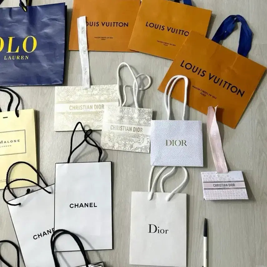 [BUNJANG] Various Designer Shopping Bags / 가격내림! 개당 3천원 샤넬 디올 루이비통등