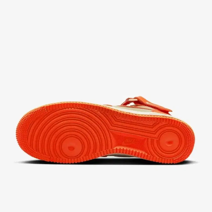 [BUNJANG] Nike Air Force 1 Mid Gold Orange Sneakers / 새상품)나이키 275 에어포스1 미드 골드 오렌지 FB2036 700