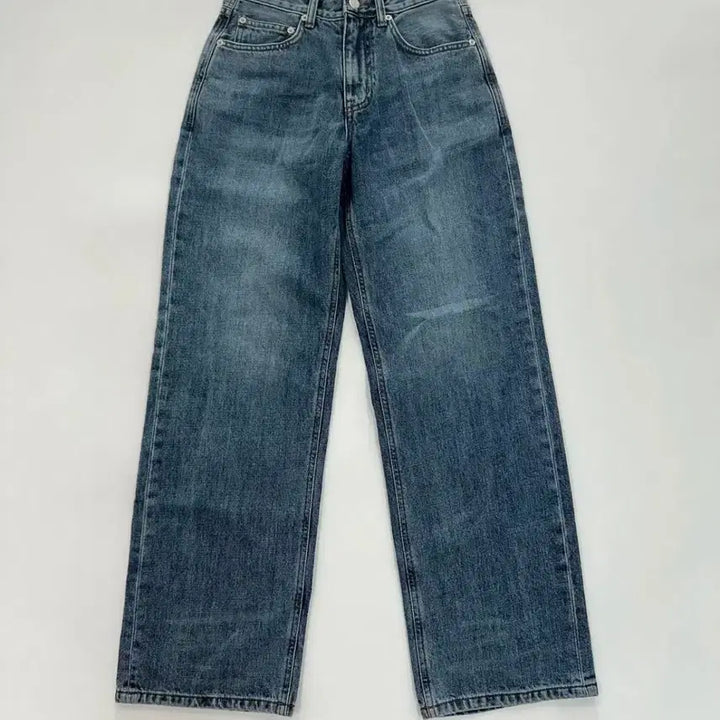 [BUNJANG] Nayeon Luggage Island Denim Pants / 이나연 러기지아일랜드 청바지