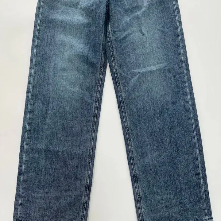 [BUNJANG] Nayeon Luggage Island Denim Pants / 이나연 러기지아일랜드 청바지