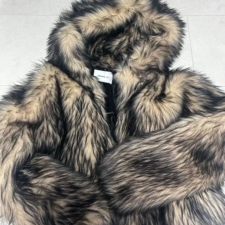 [BUNJANG] H&M Rabanne Collaboration Faux Fur Jacket (M) / H&M rabanne 콜라보 퍼자켓 M