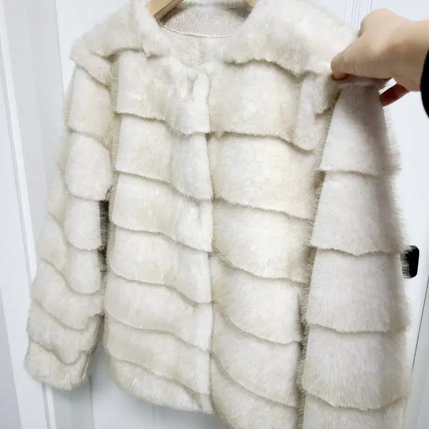 [BUNJANG] High-Quality Mink Eco-Fur Horizontal Jacket / <새상품>고퀄 밍크 에코퍼 호리젠탈 자켓