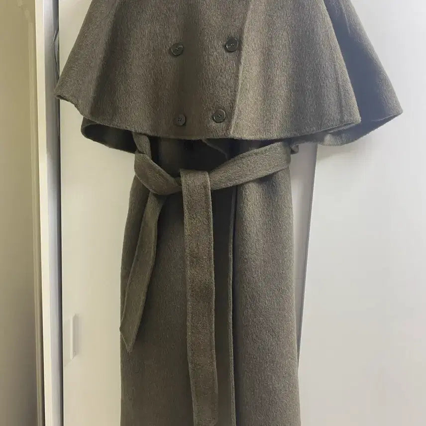 [BUNJANG] Sonnyeo Recipe De aune Cape Wool Alpaca Long Coat Adam Version / 소녀레시피 디온느 De aune 케이프 울 알파카 롱 코트 아담버전