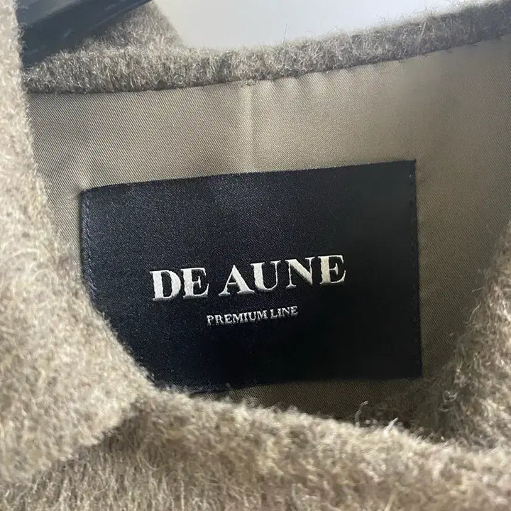 [BUNJANG] Sonnyeo Recipe De aune Cape Wool Alpaca Long Coat Adam Version / 소녀레시피 디온느 De aune 케이프 울 알파카 롱 코트 아담버전