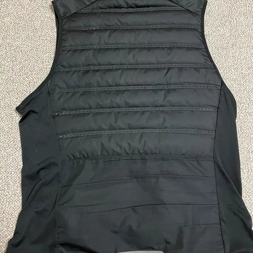 [SOLD OUT] 나이키 에어로로프트 블랙 패딩 조끼2xl