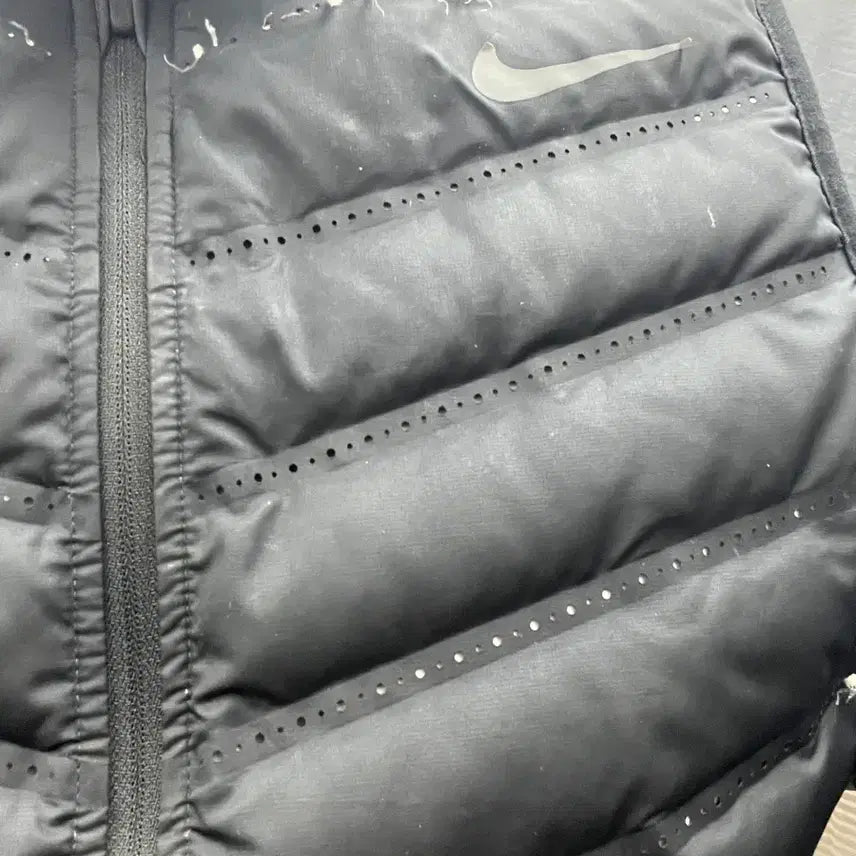 [SOLD OUT] 나이키 에어로로프트 블랙 패딩 조끼2xl
