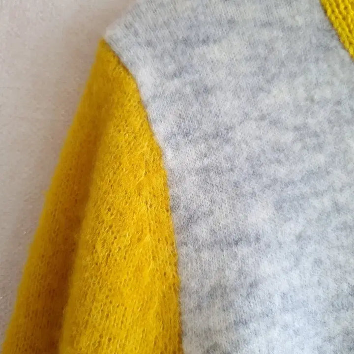 [BUNJANG] COS Yellow Accent Knit Sweater / COS 코스 옐로우 포인트 배색 니트