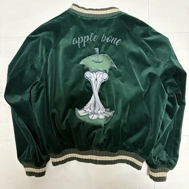 [BUNJANG] Reversible Souvenir Size L / 타이핑 미스테이크 리버시블 수베니어 L 사이즈