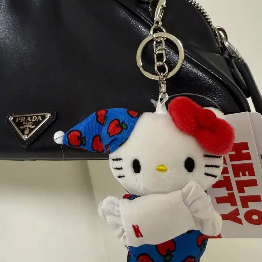 [BUNJANG] Hello Kitty Pajama Kitty Keyring / 정품/새상품 파자마 키티 키링 미퍼센트 콜라보 헬로잠옷키티