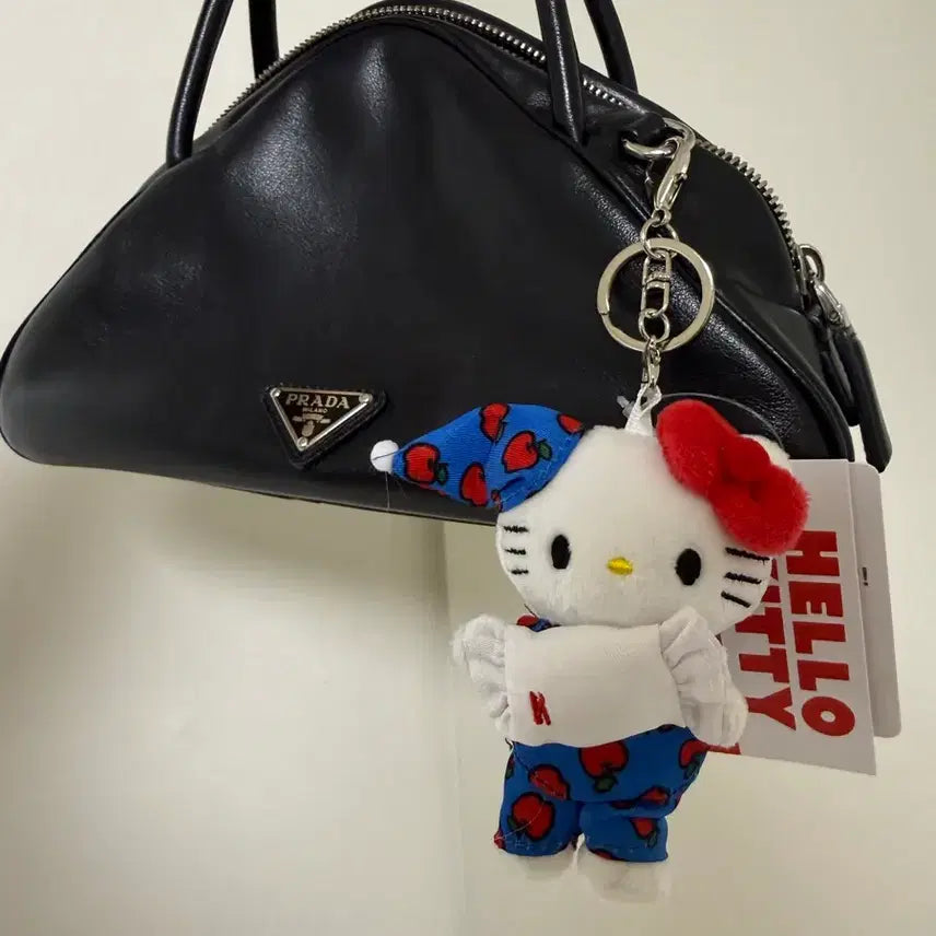 [BUNJANG] Hello Kitty Pajama Kitty Keyring / 정품/새상품 파자마 키티 키링 미퍼센트 콜라보 헬로잠옷키티