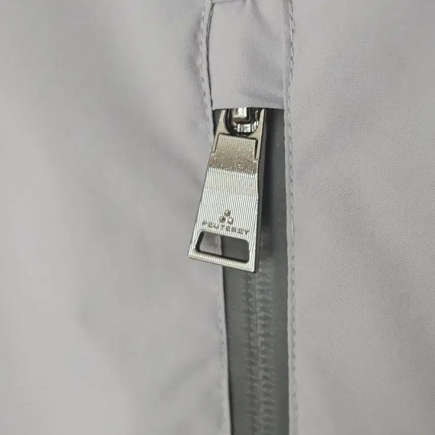 [BUNJANG] Peuterey Hooded Jacket Jumper / 페트레이(Peuterey) 후드 자켓 점퍼