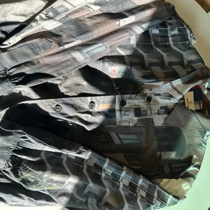[BUNJANG] Years Ago Printed Jacket / 이얼즈어고 자켓