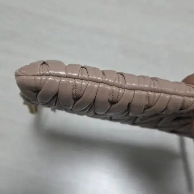 [BUNJANG] Miu Miu Matelassé Shoulder Bag Pink / (정품)미우미우 마테라쎄 숄더백 핑크