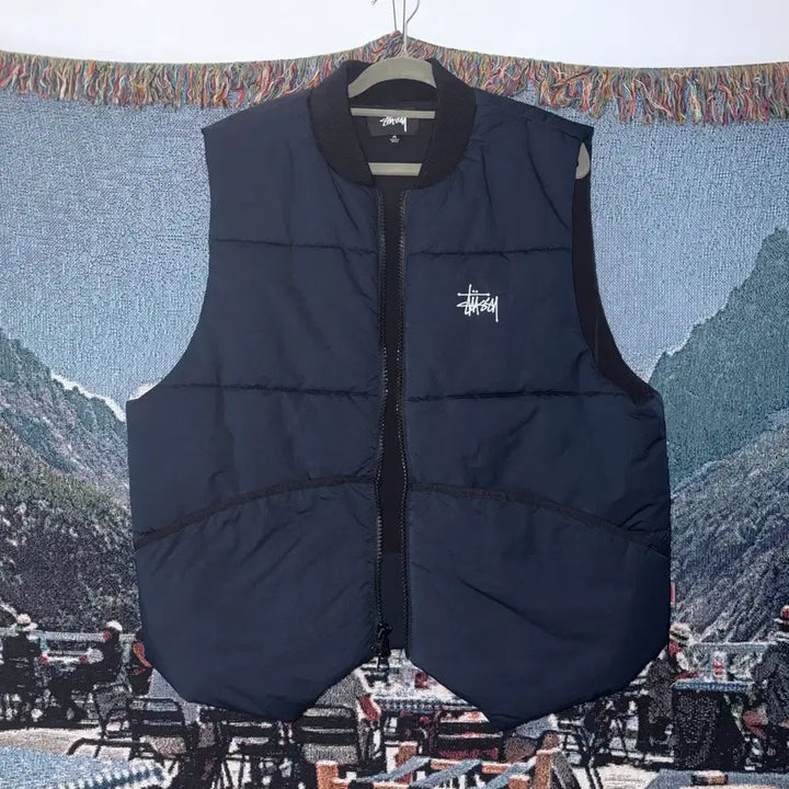 [BUNJANG] Stussy PrimaLoft Quilted Vest Navy M / 스투시 프리마로프트 퀼티드 베스트 네이비 M