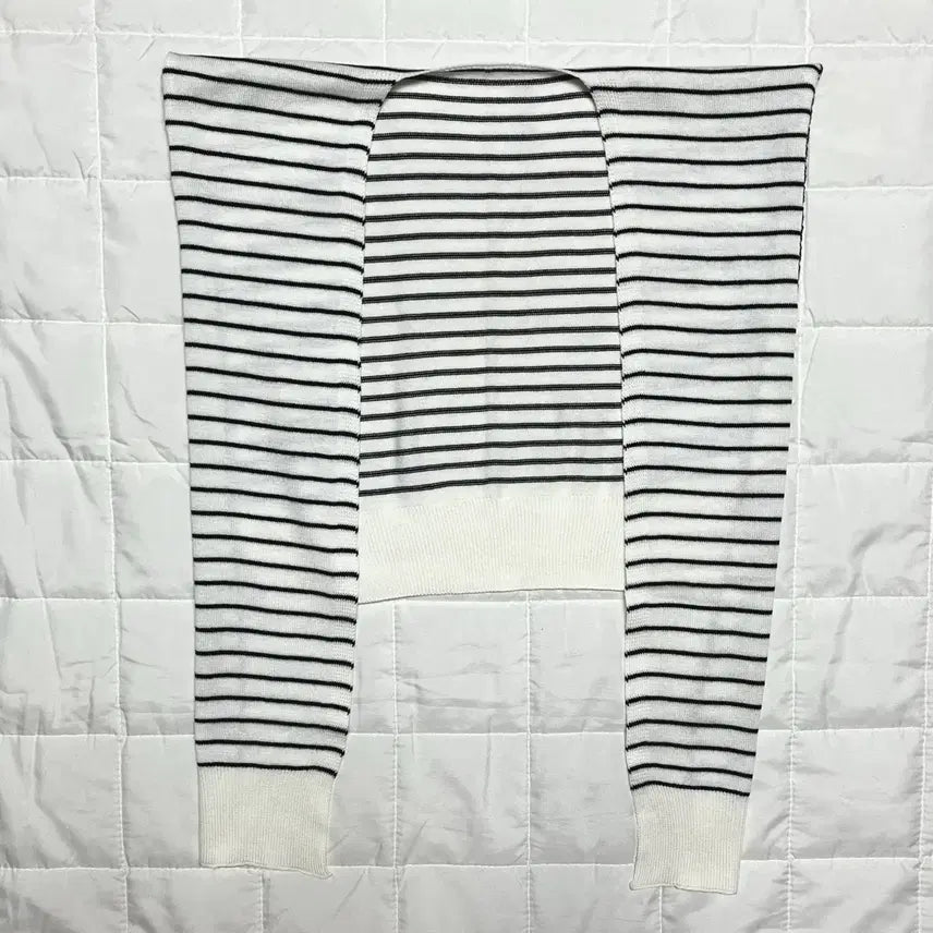 [BUNJANG] 8Seconds Striped Cardigan Type Muffler Ivory / 에잇세컨즈 스트라이프 가디건형 머플러 아이보리