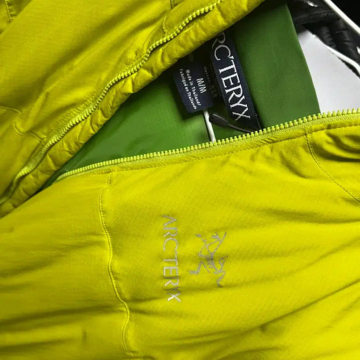 [BUNJANG] Arc'Teryx Atom SV Jacket - Used / 아크테릭스 아톰 sv 자켓 패딩 m