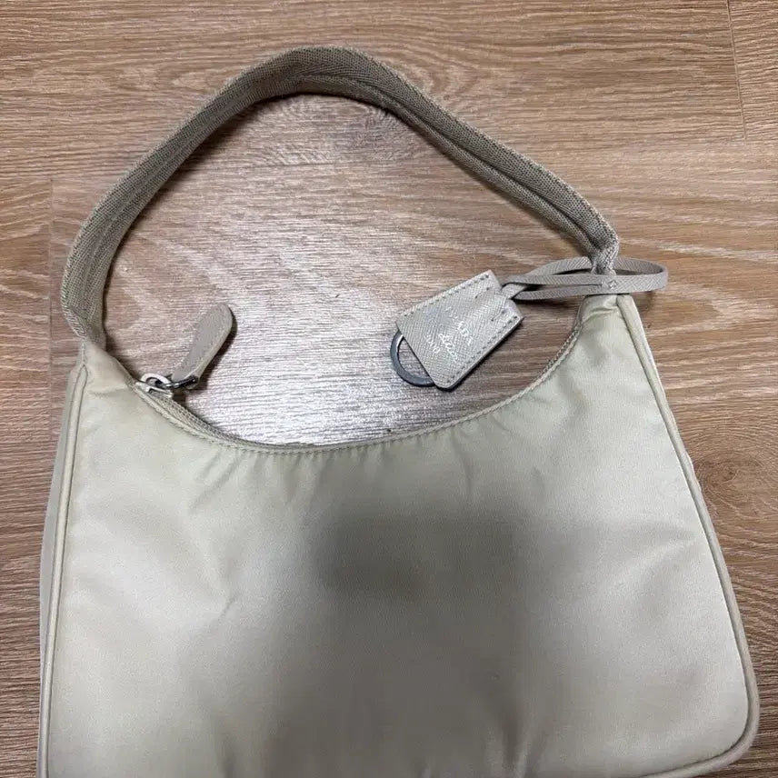 [BUNJANG] Prada Re-Edition 2000 Re-Nylon Mini Bag / 프라다 리에디션 2000 리나일론 미니백