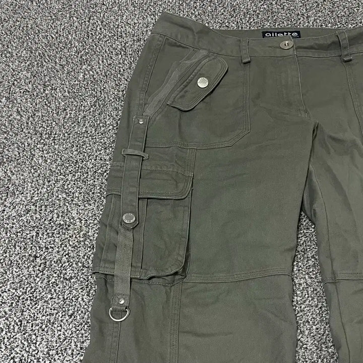 [BUNJANG] Olive Khaki Cargo Pants / 올리브 카키 카고 바지