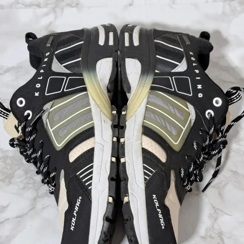 [BUNJANG] Trekking Shoes (Women's) Size 235 / 콜핑 여성 트레킹화 등산화 235 (신1110)