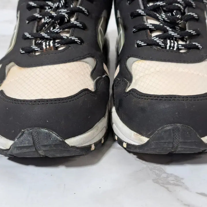 [BUNJANG] Trekking Shoes (Women's) Size 235 / 콜핑 여성 트레킹화 등산화 235 (신1110)