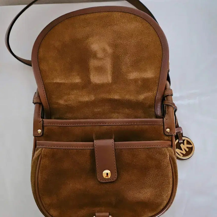 [BUNJANG] Michael Kors Jamie Medium Suede Saddle Bag / 마이클코어스  제이미 미디움 스웨이드 새들 백
