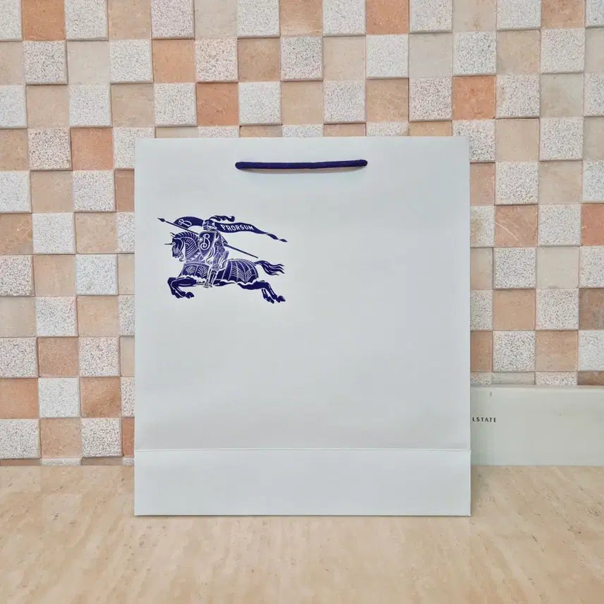 [BUNJANG] Burberry Gift Set / [백화점정품]버버리 박스+쇼핑백+리본+속지 풀구성품,버버리 가방,버버리