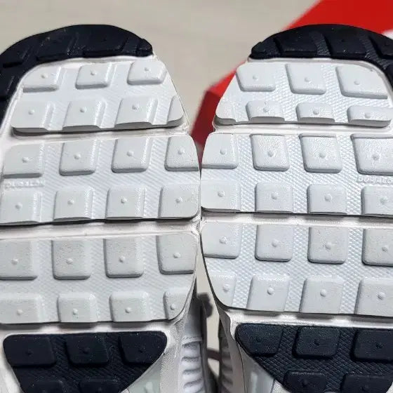 [BUNJANG] Nike Vomero 5 Vast Grey 2023 Sneakers / [305]보메로5 바스트그레이 2023 BV1358-001
