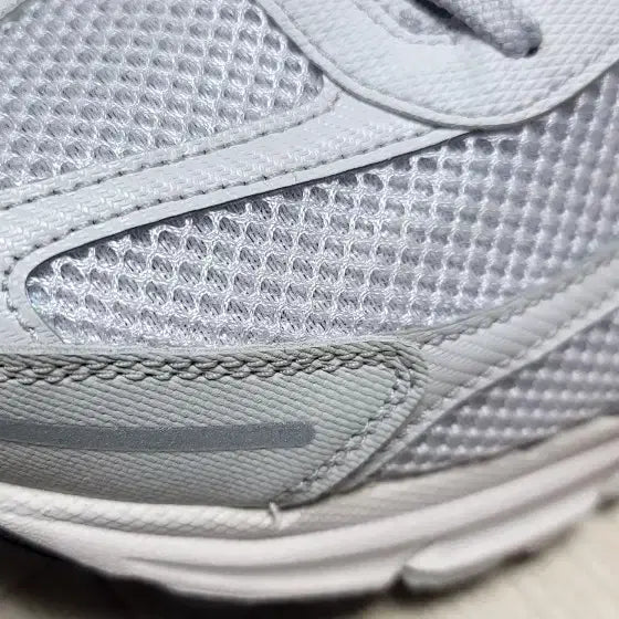 [BUNJANG] Nike Vomero 5 Vast Grey 2023 Sneakers / [305]보메로5 바스트그레이 2023 BV1358-001