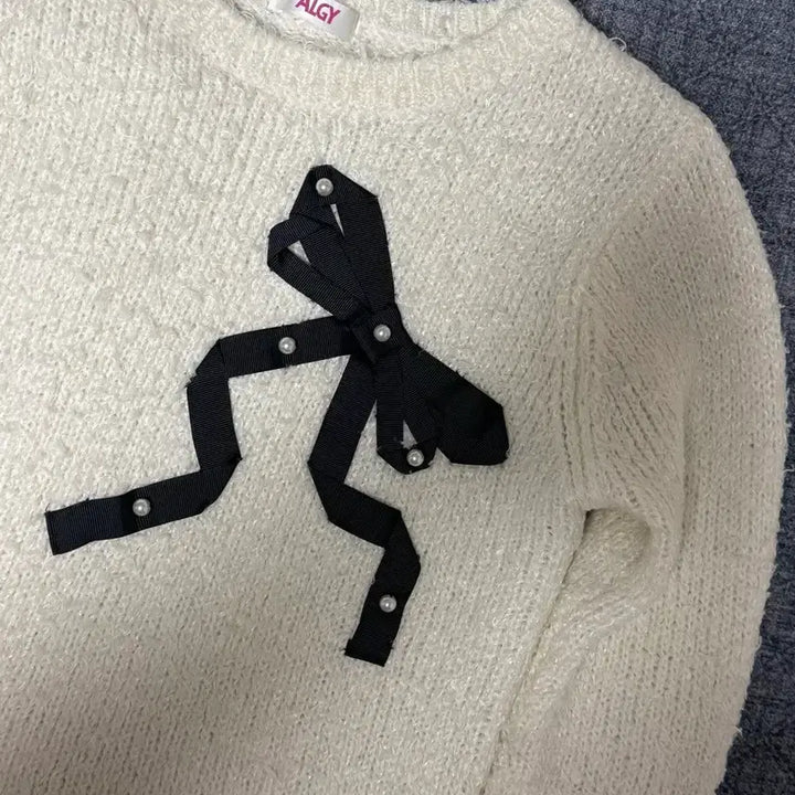 [BUNJANG] ALGY Ivory Knit Top / 일본 ALGY 리본 포인트 아이보리 니트