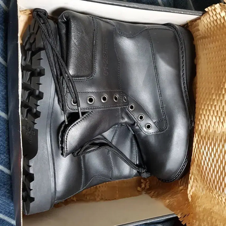 [BUNJANG] Military Winter Boots 260 / 한국군 특전사 동계용 방한화 260 판매