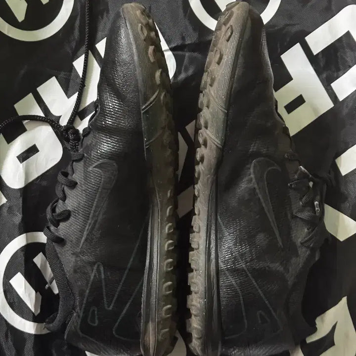 [BUNJANG] Nike Mercurial Vapor Pro TF (Size 240) / 나이키 머큐리얼 베이퍼 프로 TF 240