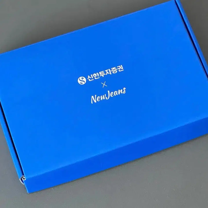 [BUNJANG] NewJeans Shinhan Investment Securities Set / 뉴진스 신한투자증권 세트